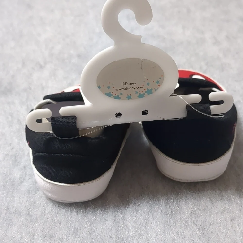 Disney Mickey Mouse Baby Shoes 6-9 Months